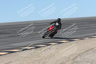 media/Oct-13-2025-Moto Forza (Mon) [[a66d839500]]/4-C Group/Session 2 (Bowl)/